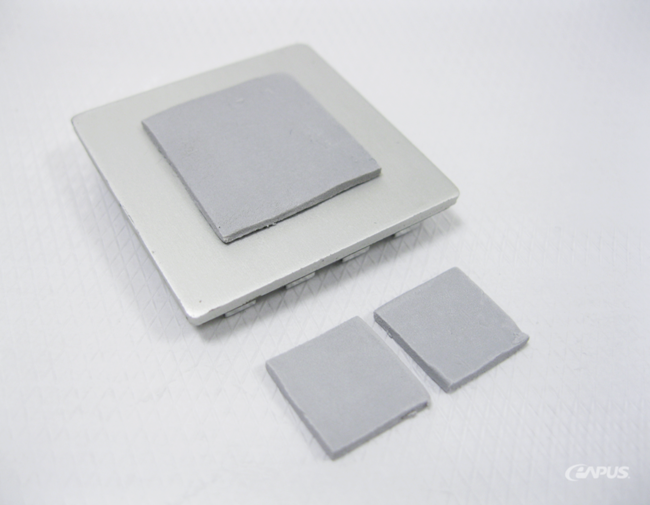 湿黏态导热片 ▎XR-Pe